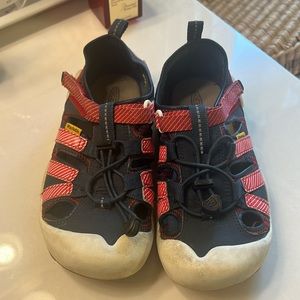 Keen sandals Big Kids' Newport H2